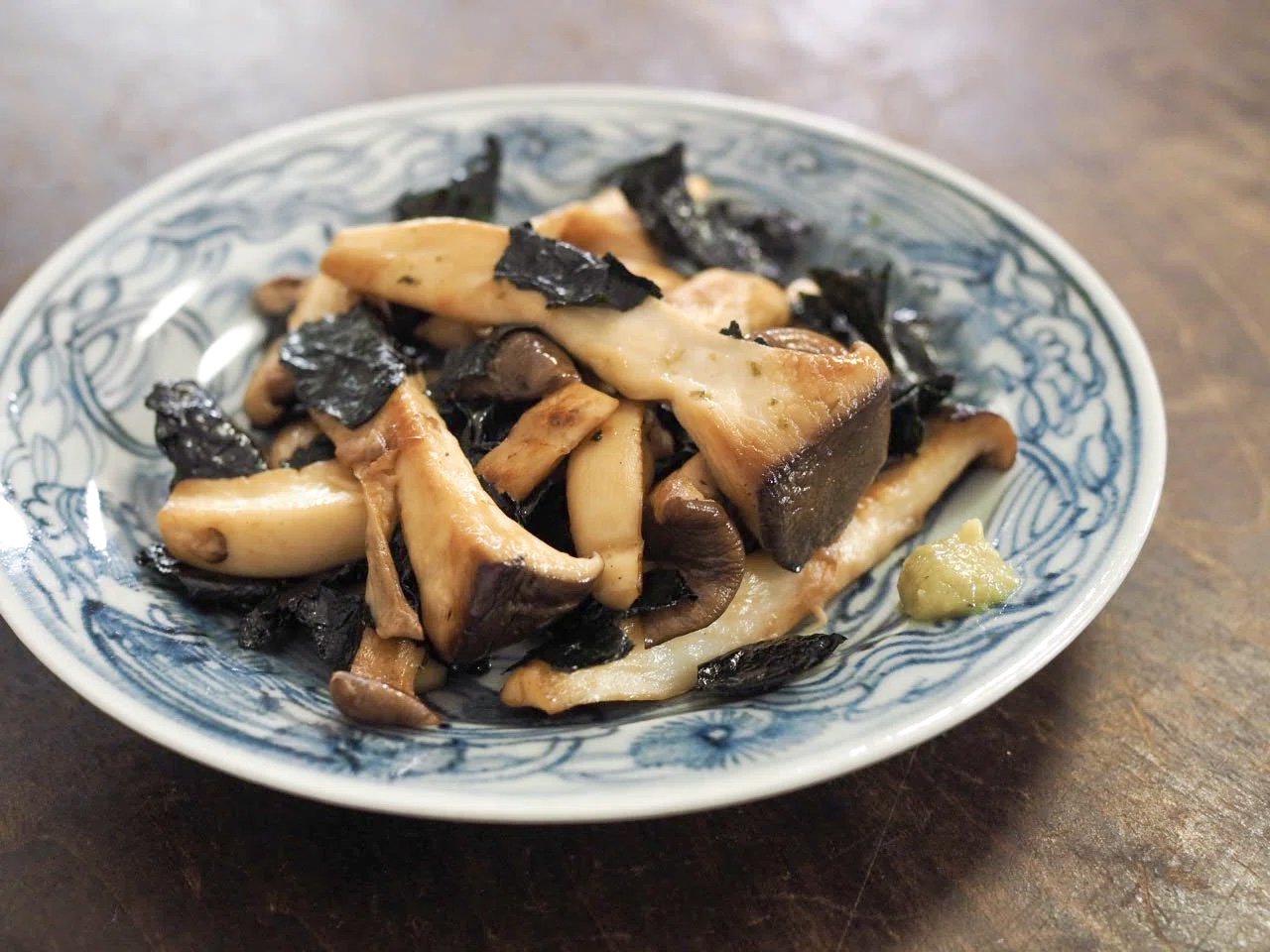 【エリンギの海苔わさび炒め】
